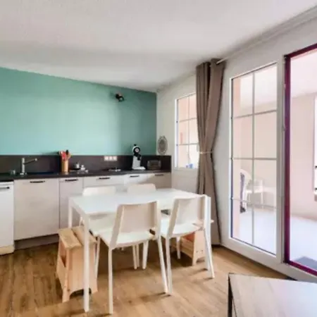 2 Pieces 5 Pers Maeva - St Hilaire Apartment *